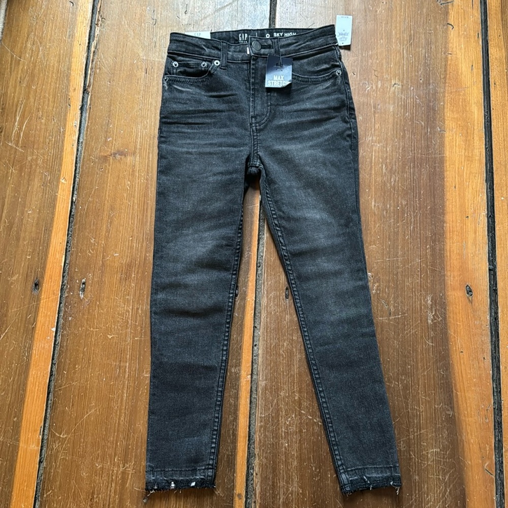 NWT Gap Teen jeans (8) $49.99 retail price